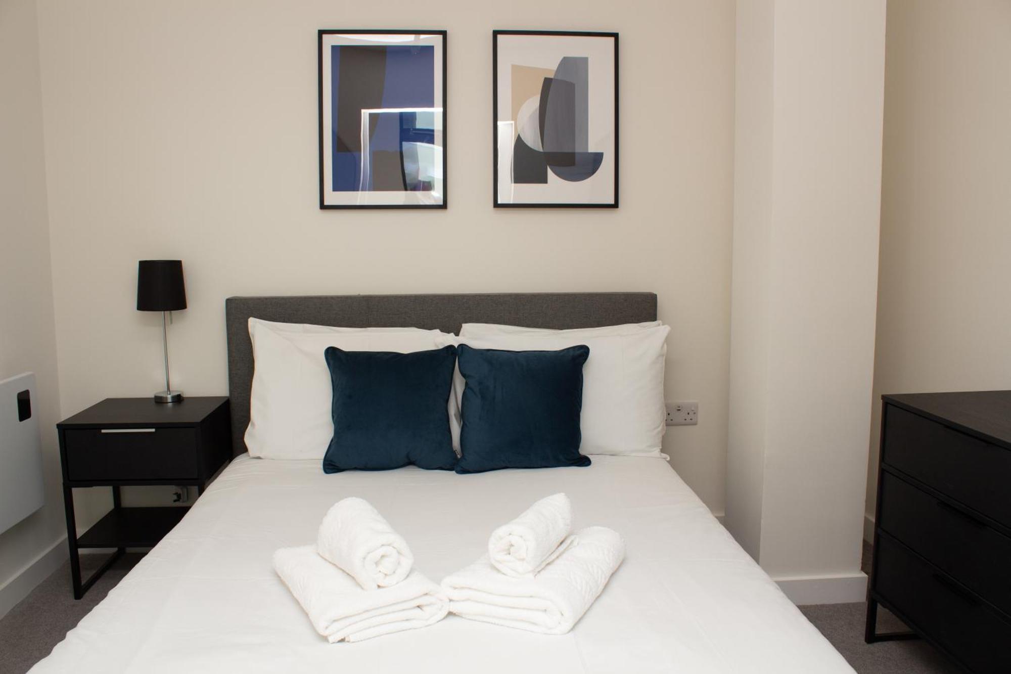 Dashing 1Br Penthouse Near Mcr Stadiums Манчестър Екстериор снимка